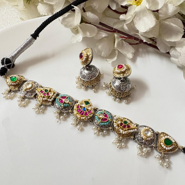 Kundan Fusion Choker With Jhumki