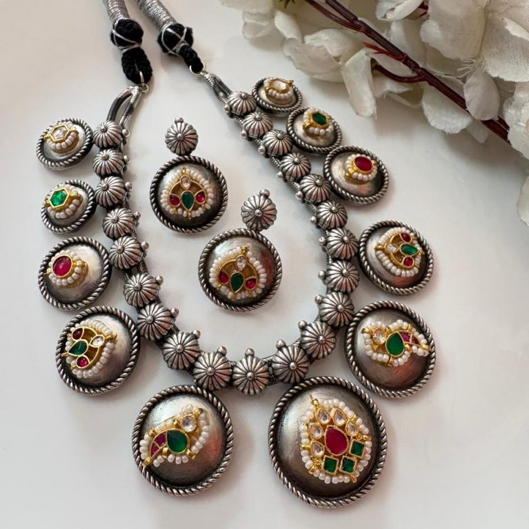 Kundan Fusion Necklace Set