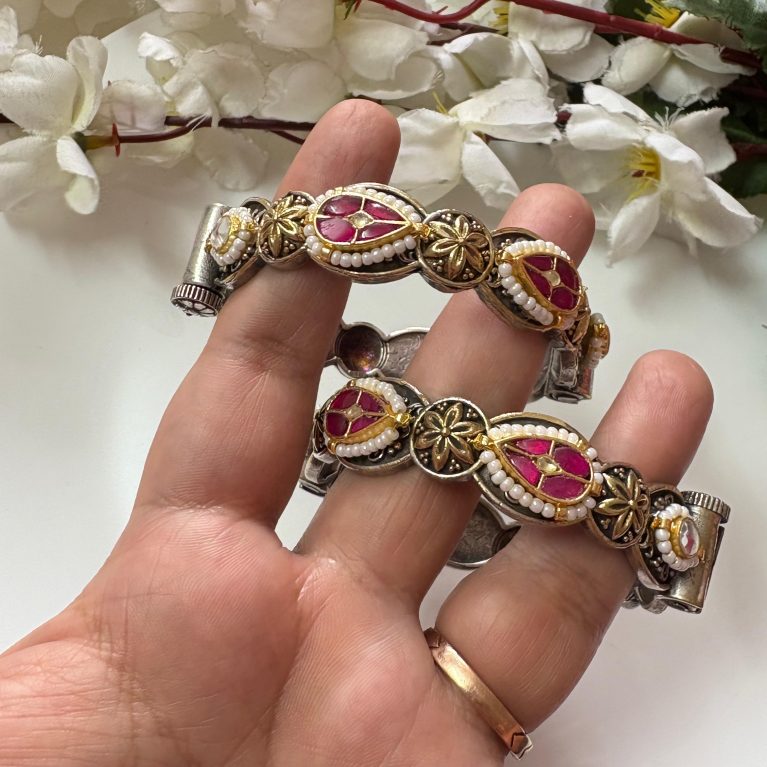 Dual-Tone Kundan Fusion Kada pair