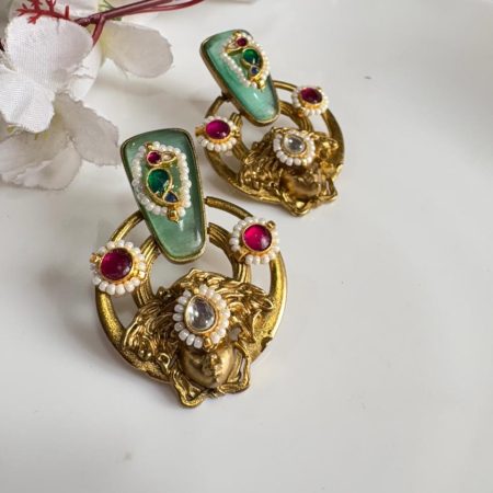 Gold Matt Kundan Fusion Earring