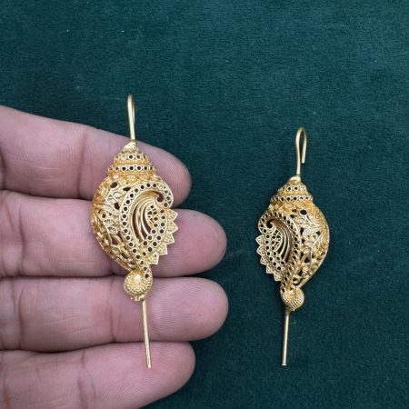 Apala Polish Needle Earring