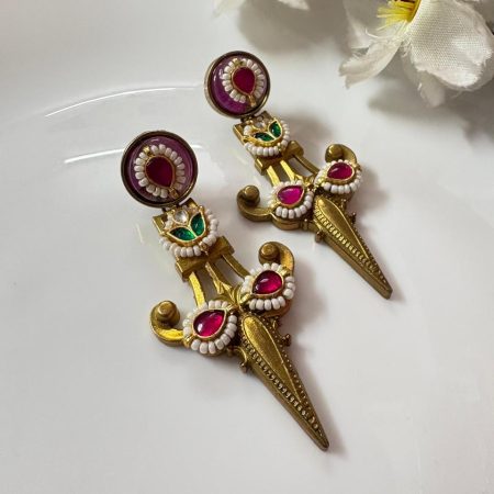 Gold Matt Kundan Fusion Earring
