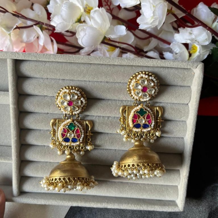 Gold Matt Kundan Fusion Jhumka