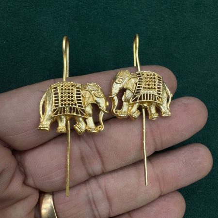 Apala Polish Needle Earring