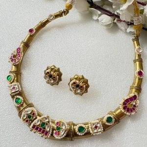 Gold Matt Kundan Fusion Hansli Set