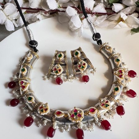 Dual-Tone Kundan Hansli Set