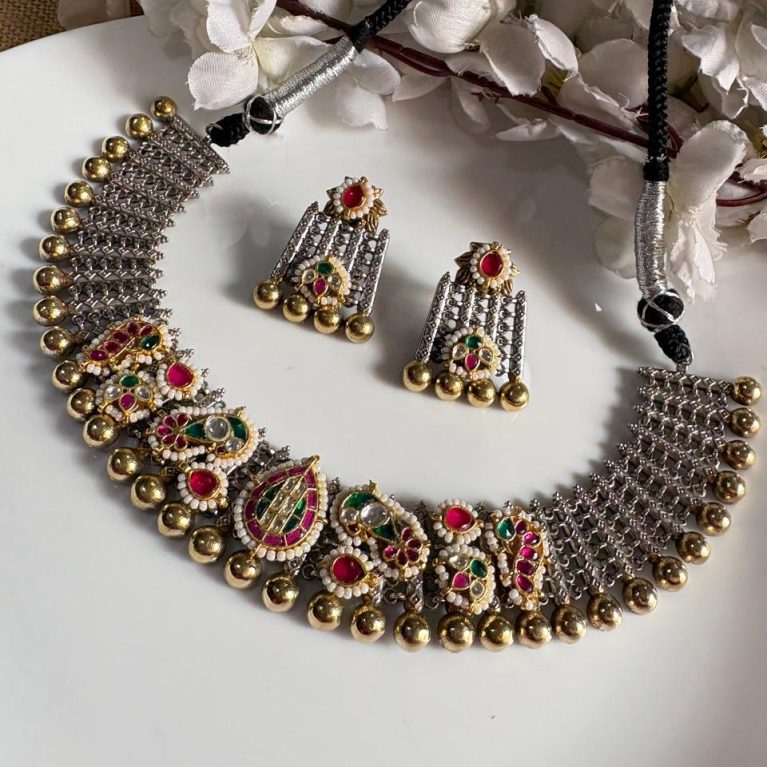 Dual-Tone Kundan Choker Set