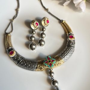 Dual-Tone Hasli Necklace Set