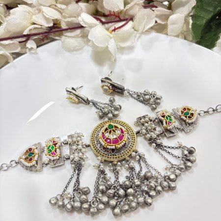Dual-Tone Kundan Fusion Choker Set