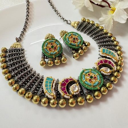 Kundan Dualtone Choker set