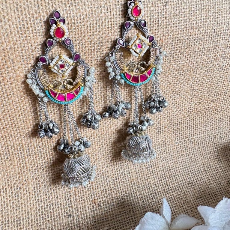 Antique Dual-Tone Kundan SLA Jhumka
