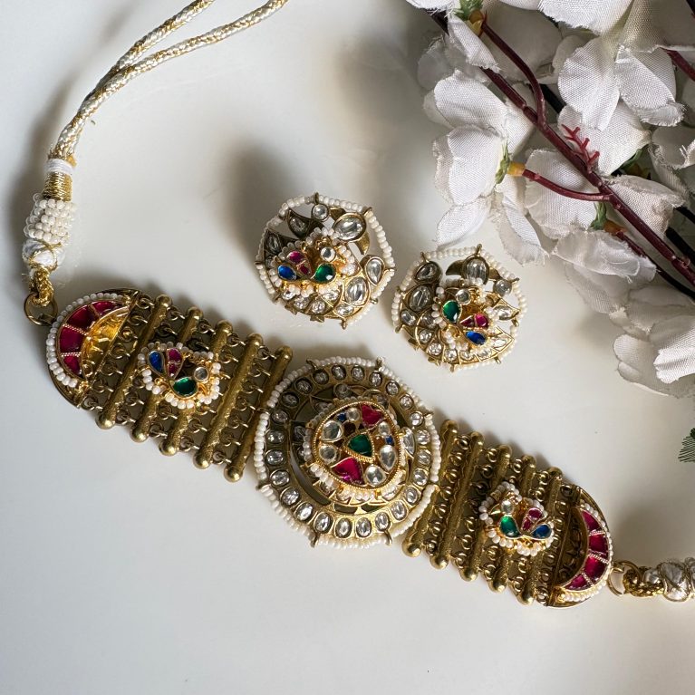 Gold Matt Kundan Choker Set